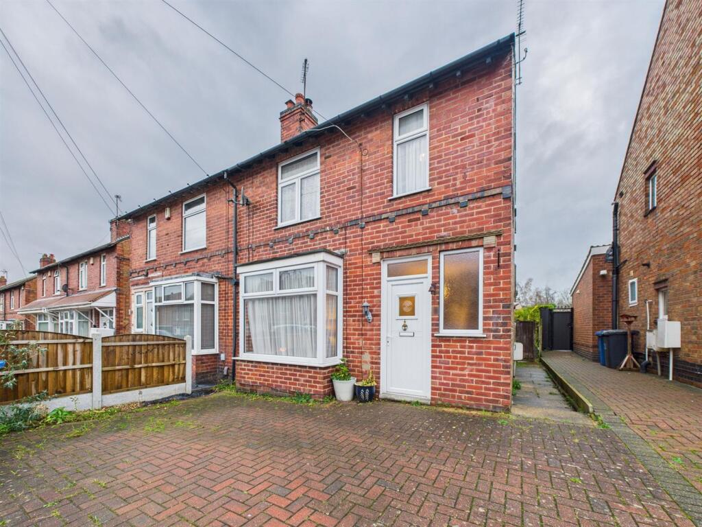 Main image of property: Penrhyn Avenue, Derby