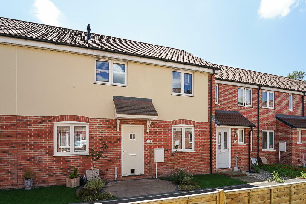 2 bedroom coach house for sale in Diamond Batch, Worle, WestonSuper