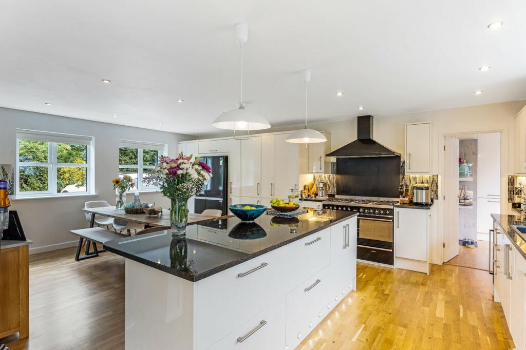 Additional property image - Nortons Wood Lane, Clevedon, BS21