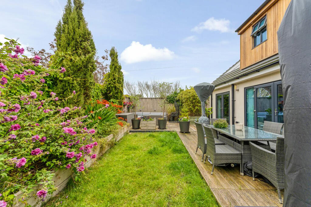 Additional property image - Nortons Wood Lane, Clevedon, BS21