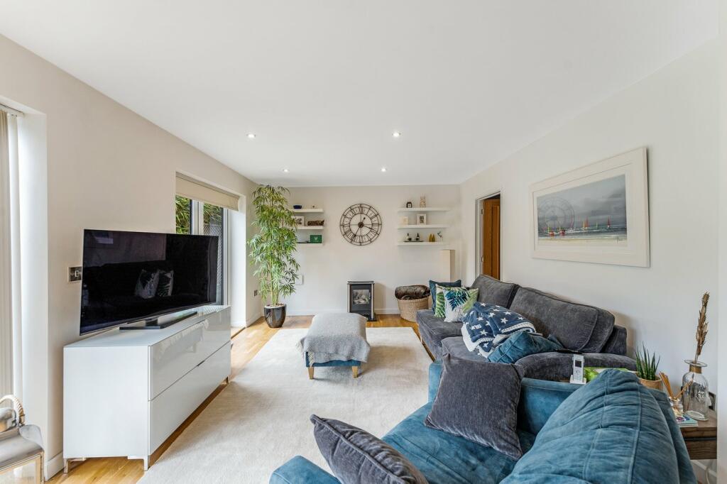 Additional property image - Nortons Wood Lane, Clevedon, BS21