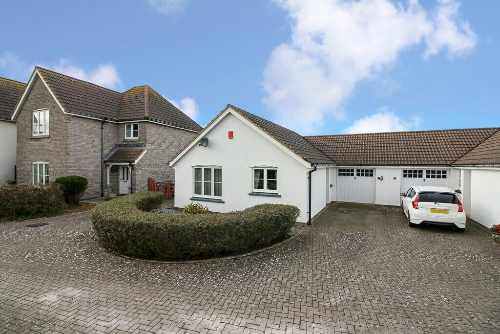 Main image of property: Myrtle Tree Crescent, Sand Bay, Weston-Super-Mare, BS22