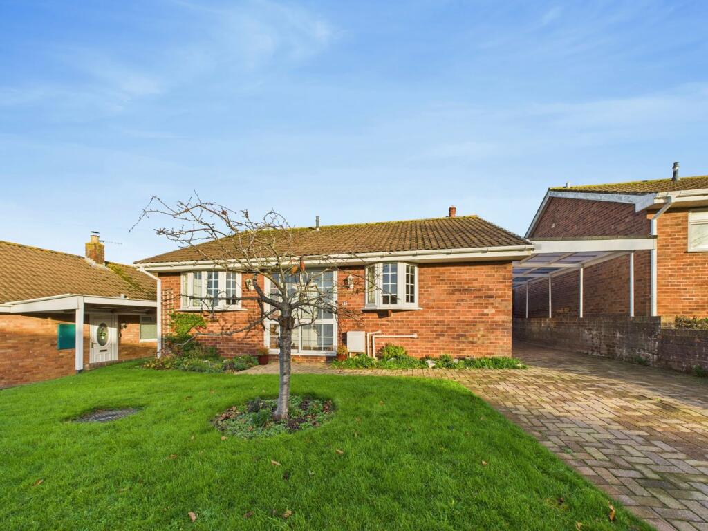 Main image of property: Elmvale Drive, Hutton, Weston-Super-Mare, BS24