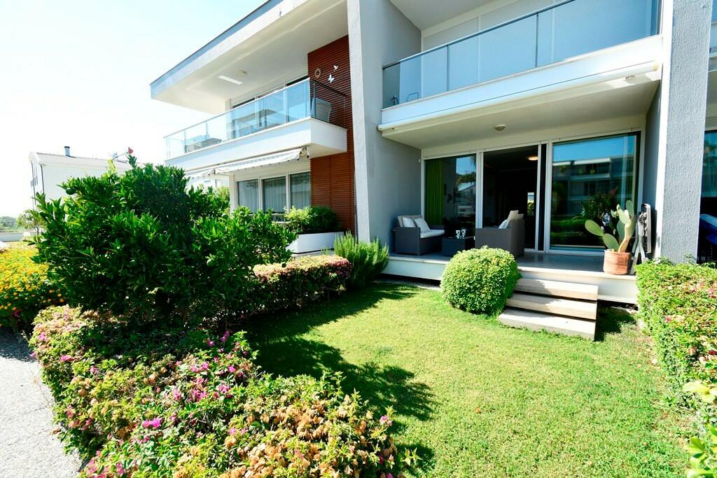 Ground Flat for sale in Side, Antalya