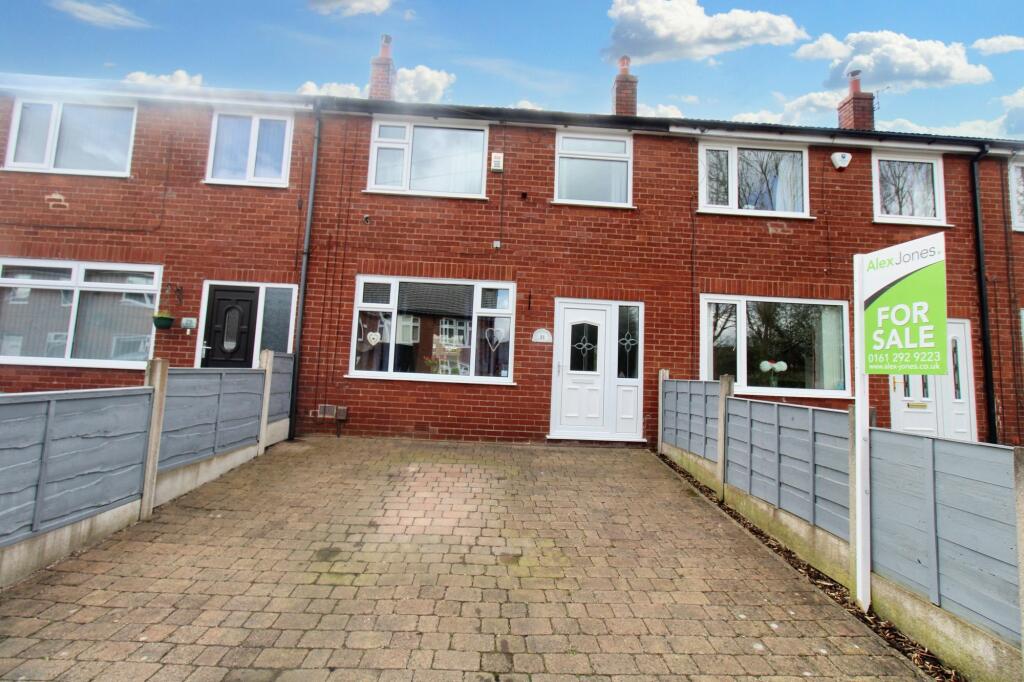 3 bedroom mews property for sale in Blucher Street, AshtonUnderLyne, OL7