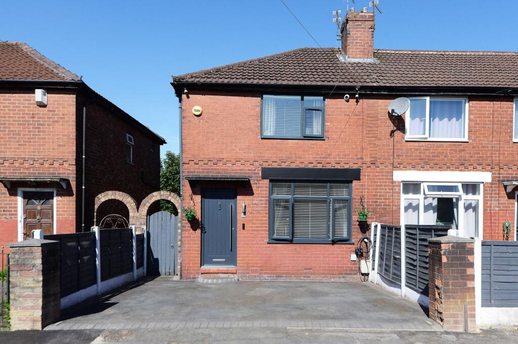 Main image of property: Bell Clough Road, Droylsden, M43