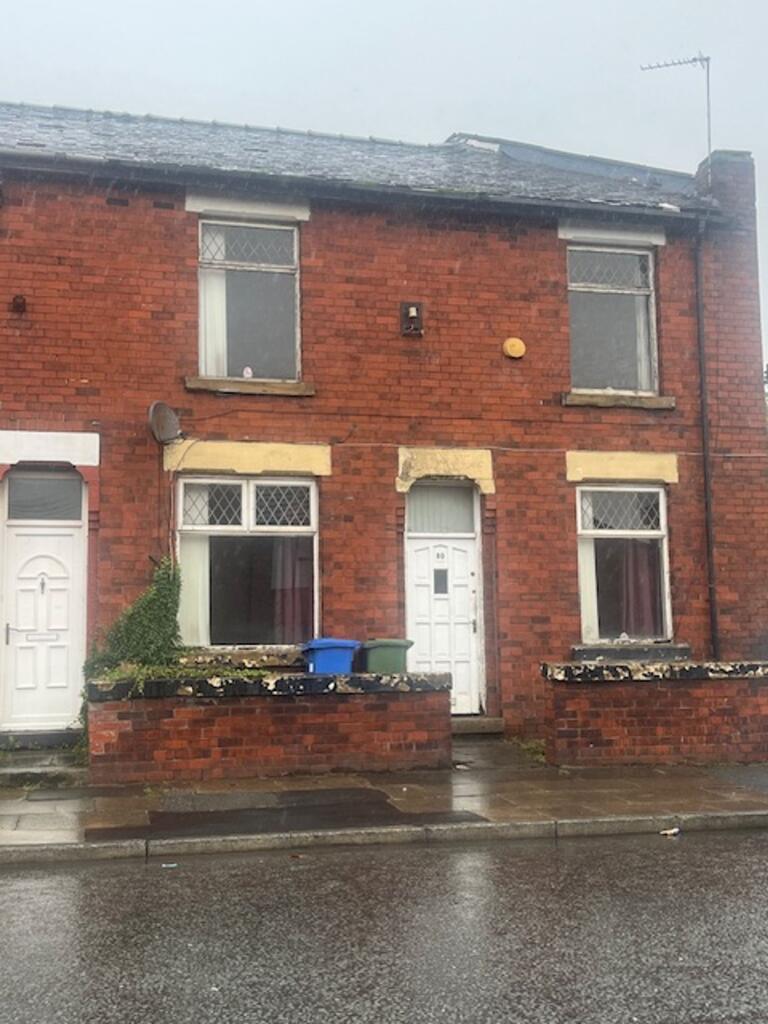 Main image of property: Edge Lane, Droylsden, M43