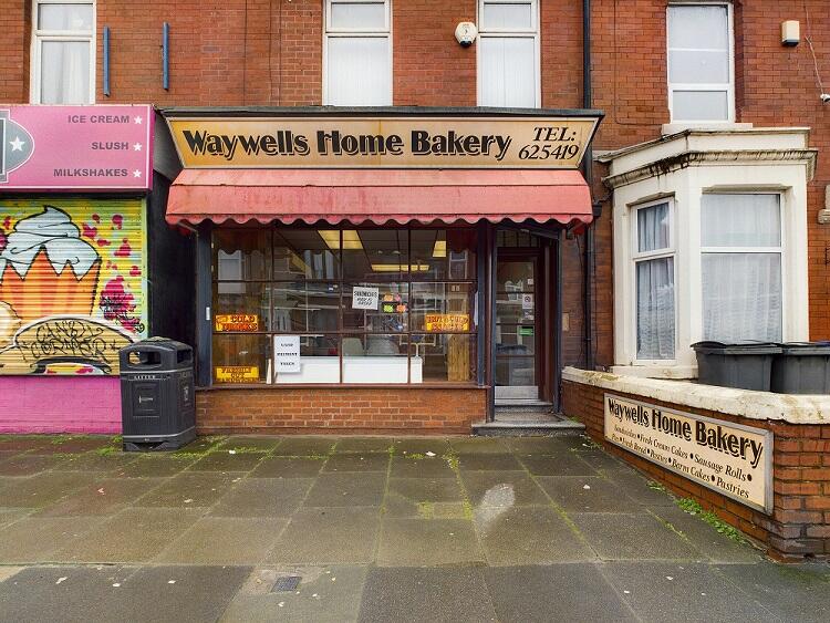 Mixed use property for sale in 25 Grasmere Road, Blackpool, FY1 5HS, FY1