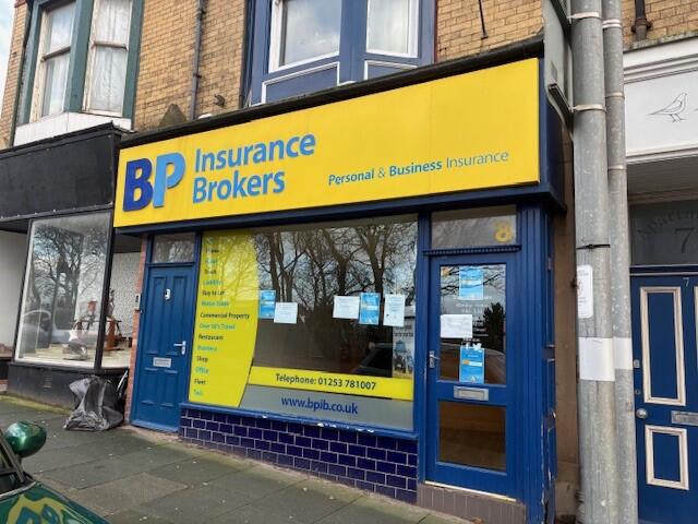 Main image of property: 8 The Crescent, St Annes, FY8 1SN