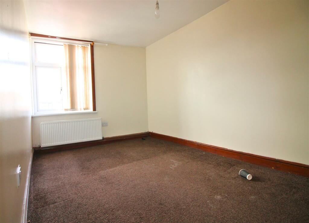 Additional property image - Gaythorne Road, Bradford