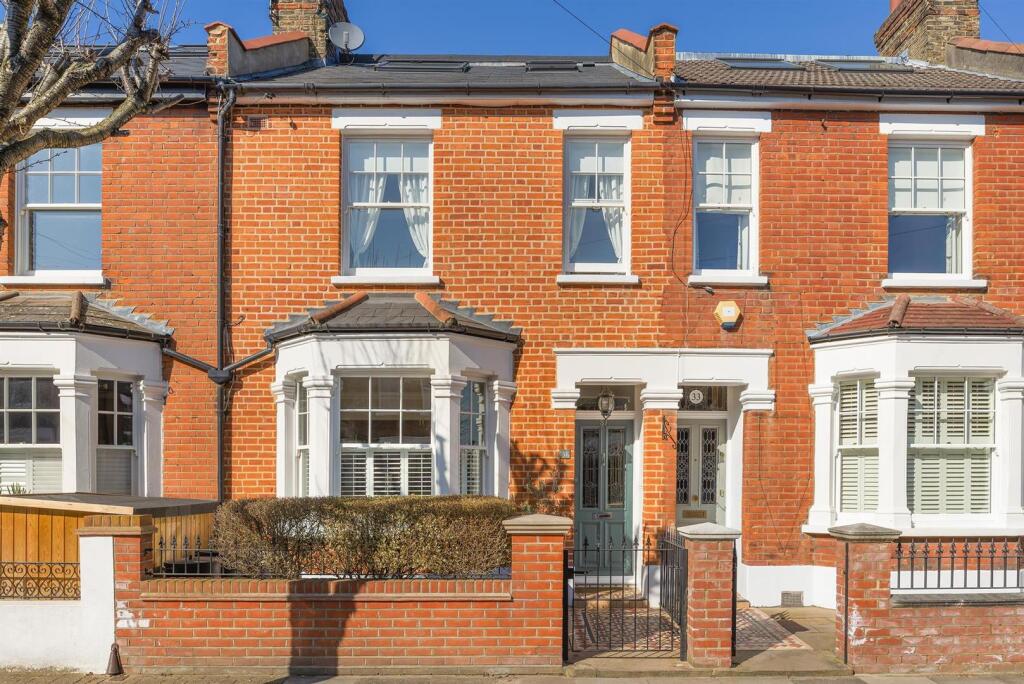 Main image of property: Littleton Street, Earlsfield, London, SW18