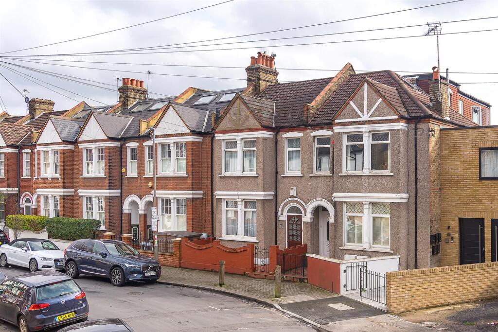 Main image of property: Isis Street, Earlsfield, London, SW18