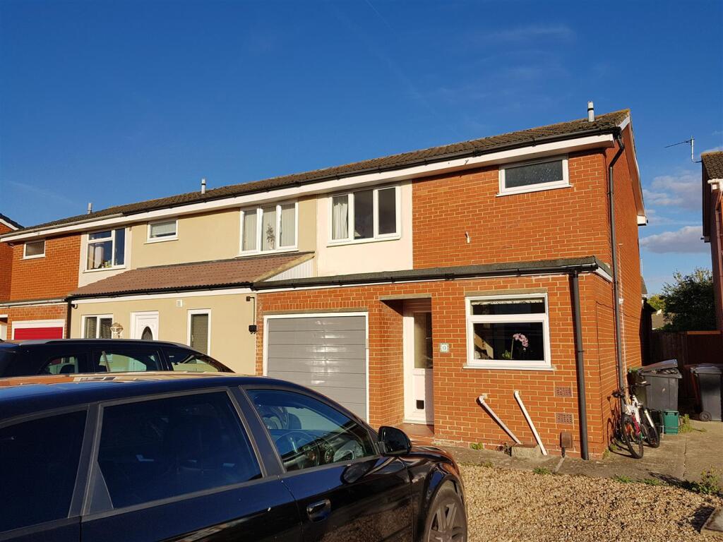 Main image of property: Pound Croft, Grove, Wantage