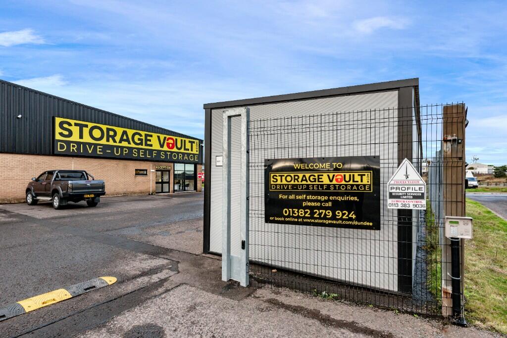 Storage facility to lease in Storage Vault Dundee, Kinnoull Road