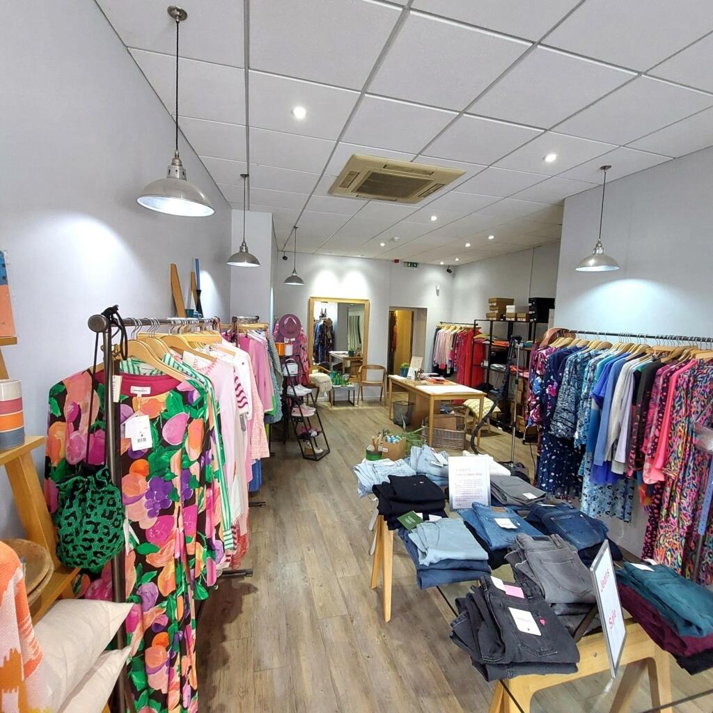 Main image of property: 21 West Market Place, Cirencester, Gloucestershire GL7 2AE