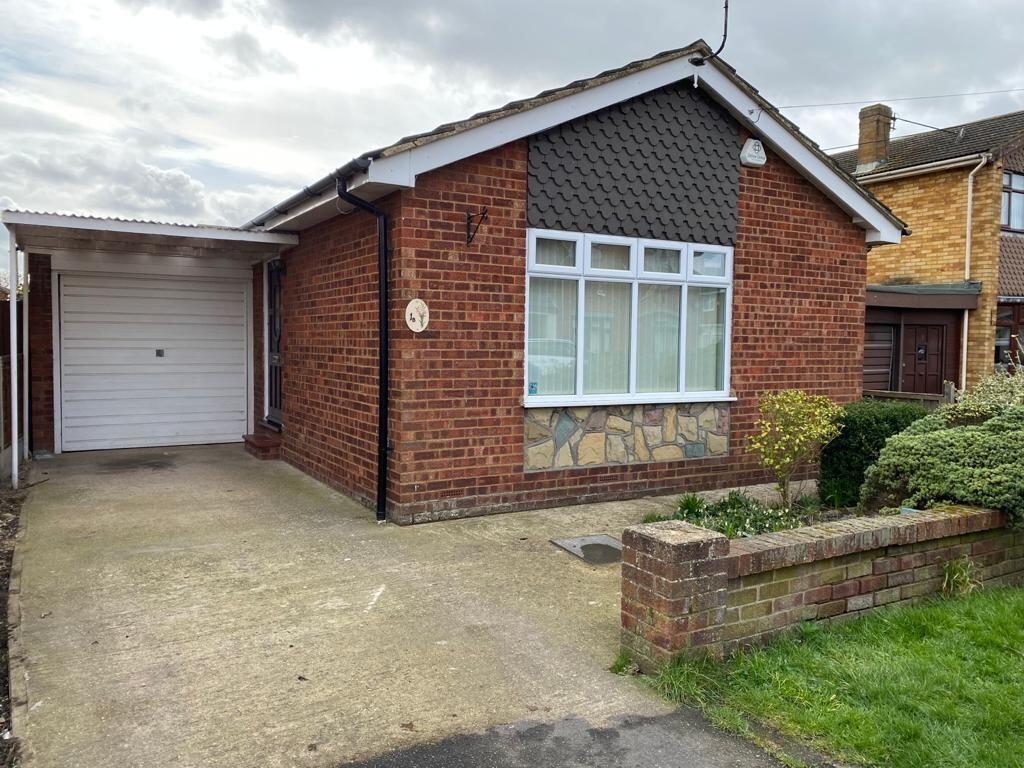 Main image of property: 1b Arcadia Road, Canvey Island