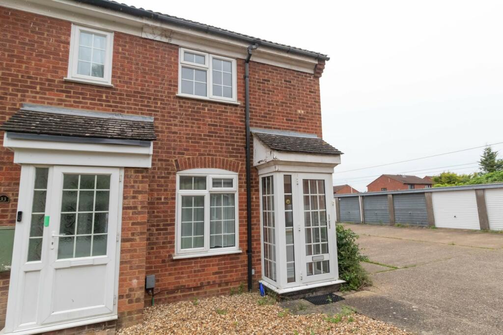 2 bedroom end of terrace house for rent in Icknield Way East, Baldock, SG7