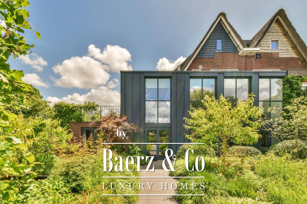 Main image of property: Noord-Holland, Amstelveen