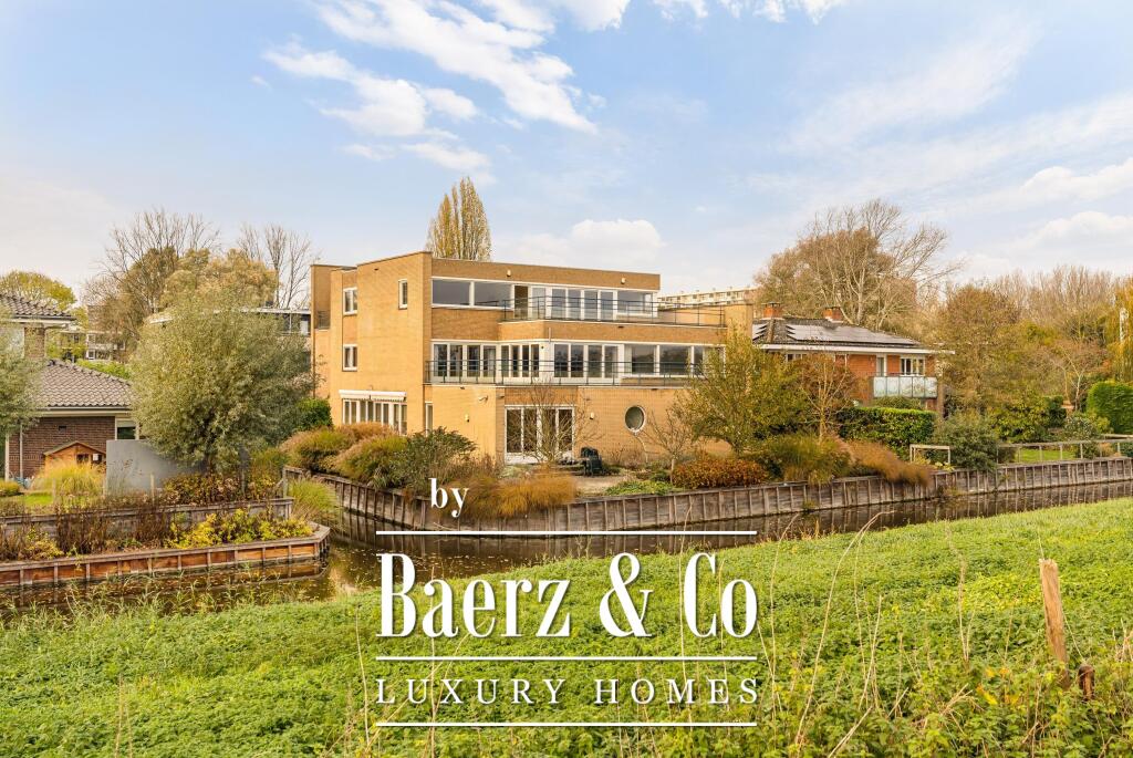 Main image of property: Noord-Holland, Amstelveen