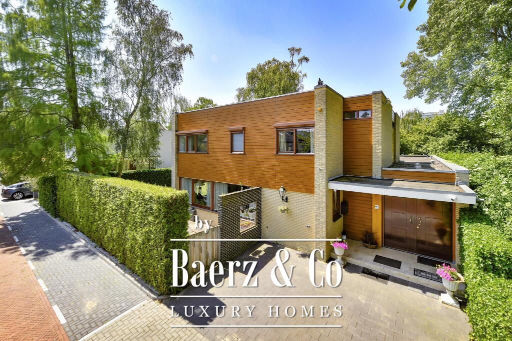 Main image of property: Noord-Holland, Amstelveen