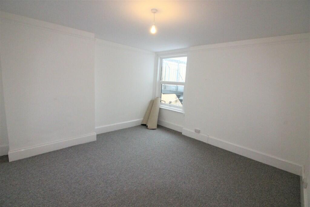 Additional property image - 16 Southbourne Grove, Bournemouth, Dorset