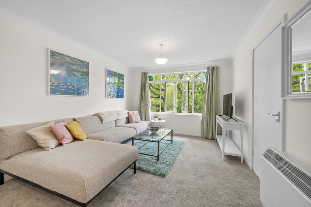 Main image of property: Dukes Avenue, New Malden, KT3