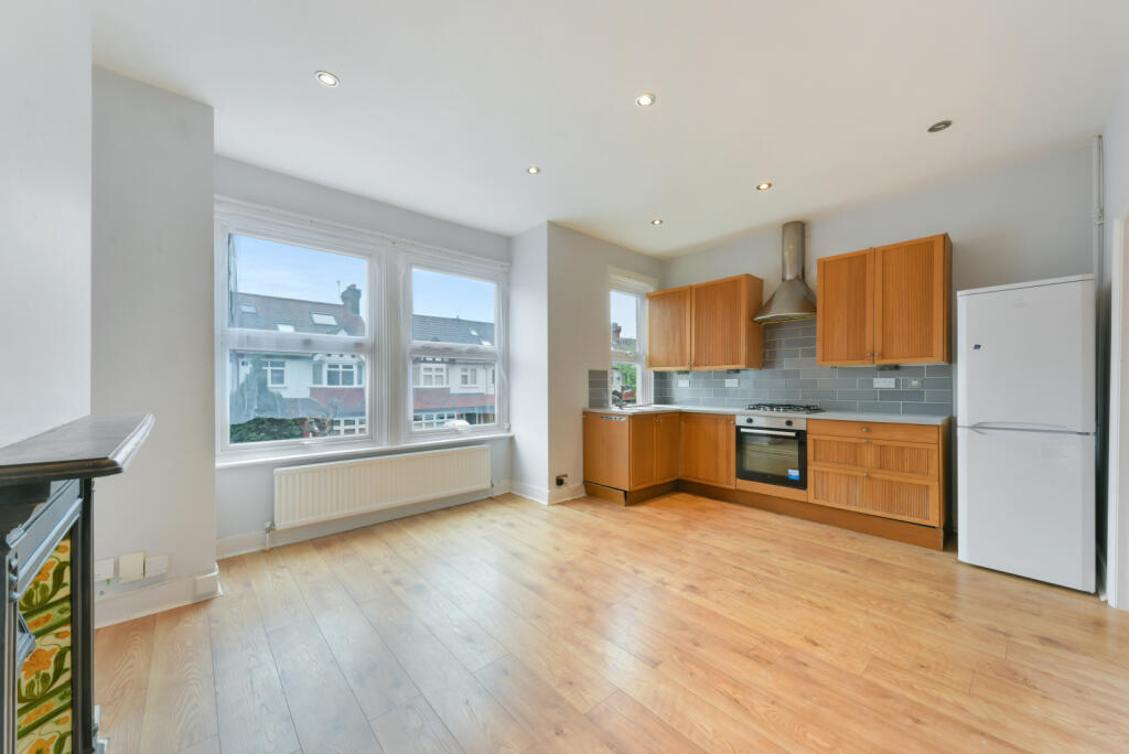Main image of property: Oxford Avenue, London, SW20