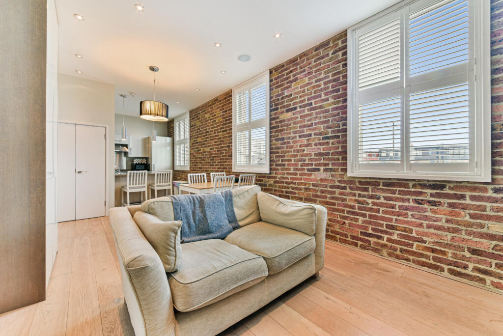 Main image of property: Kingston Road, London, SW19