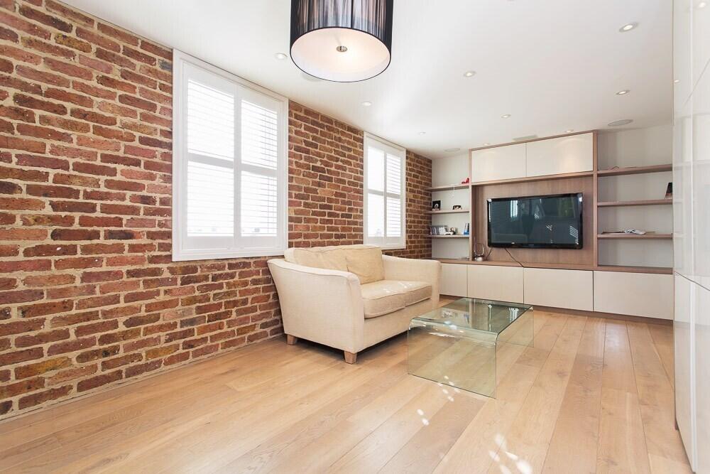 Main image of property: Kingston Road, Wimbledon, SW19
