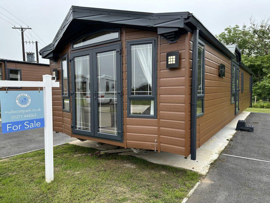 Main image of property: Ilfracombe, Devon, EX34 8NB