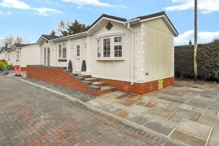 Main image of property: Finchampstead, Wokingham , RG40 4AA
