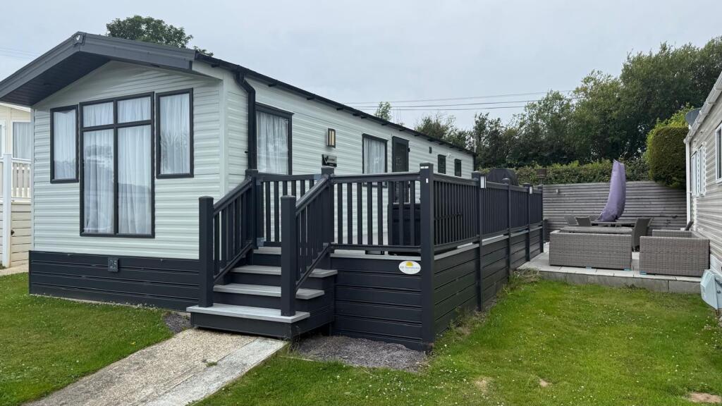 Main image of property: Pwllhelli, Wales, LL53 7LD