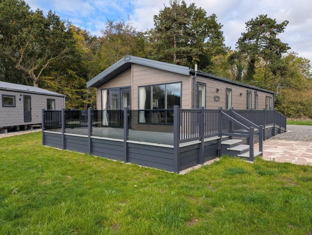 Main image of property: Stixwould Road, Woodhall Spa, Lincolnshire, LN10 6UJ