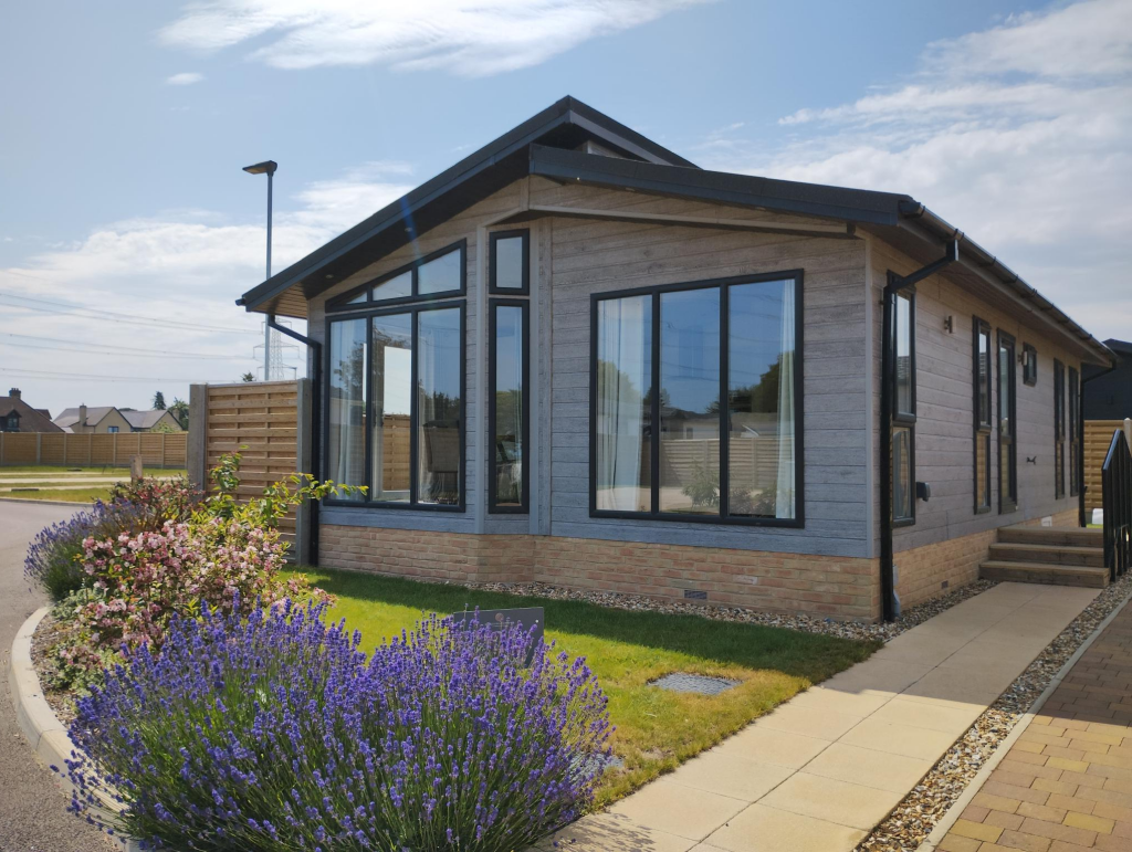 Main image of property: Burwell, Cambridgeshire, CB25 0FW