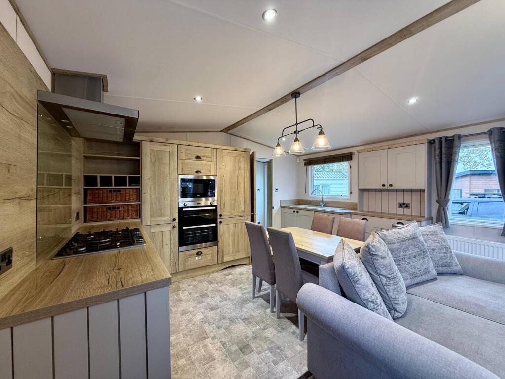 Main image of property: Perowne Way, Sandown, PO36 9PS