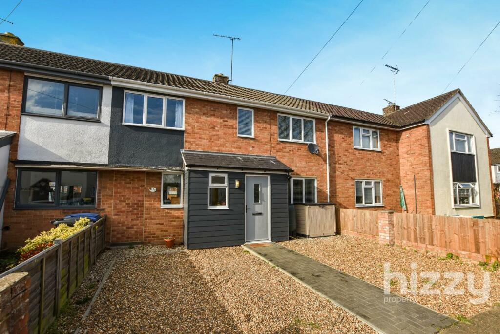 3 bedroom terraced house for sale in Pykenham Way, Hadleigh,, IP7