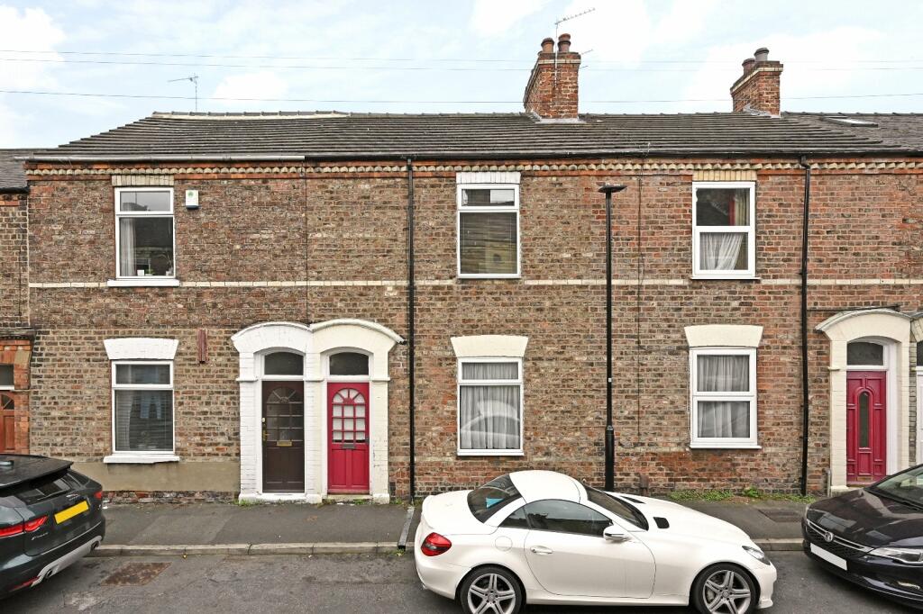 3 bedroom terraced house for rent in Lansdowne Terrace, Lawrence Street, York, YO10