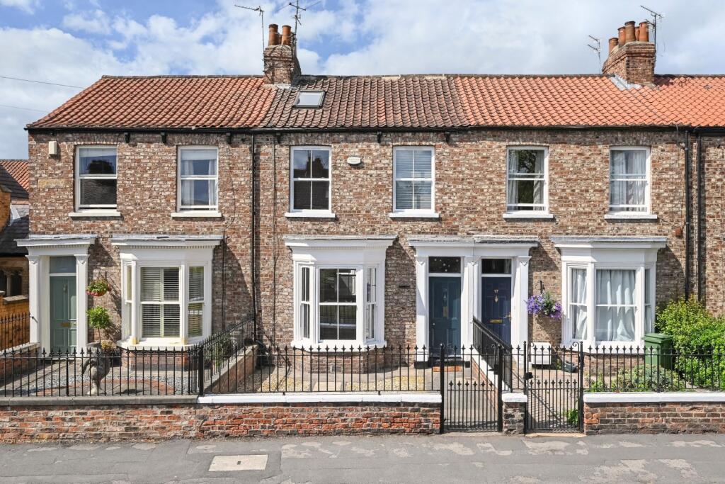 Main image of property: Heworth Village, York, YO31