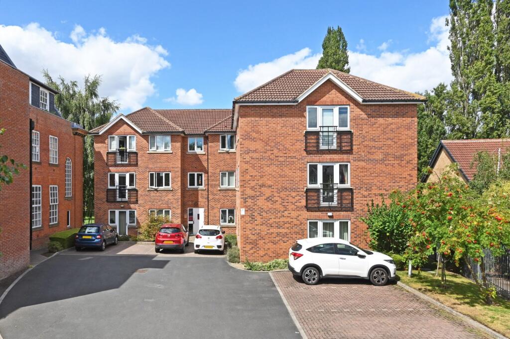 Main image of property: Yearsley House, Pinsent Court, York, YO31