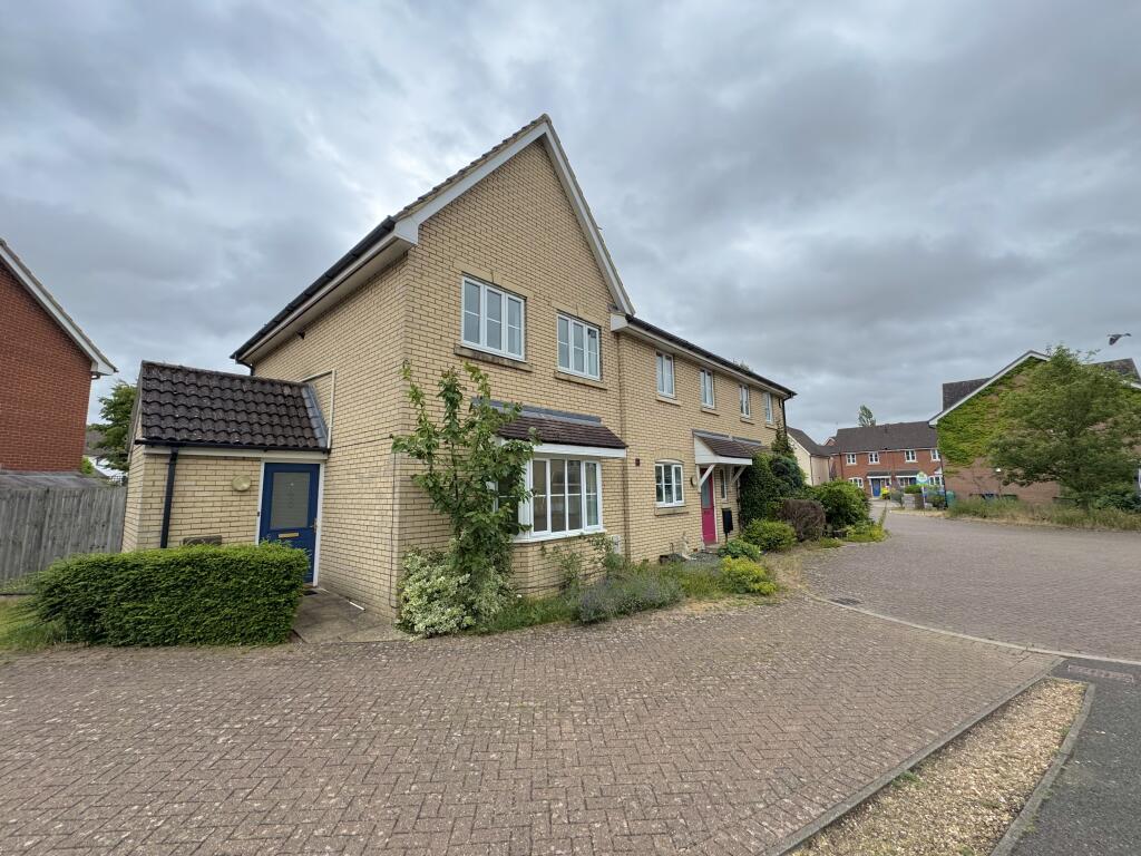 Main image of property: Roundhouse Close, Highfields Caldecote, CAMBRIDGE