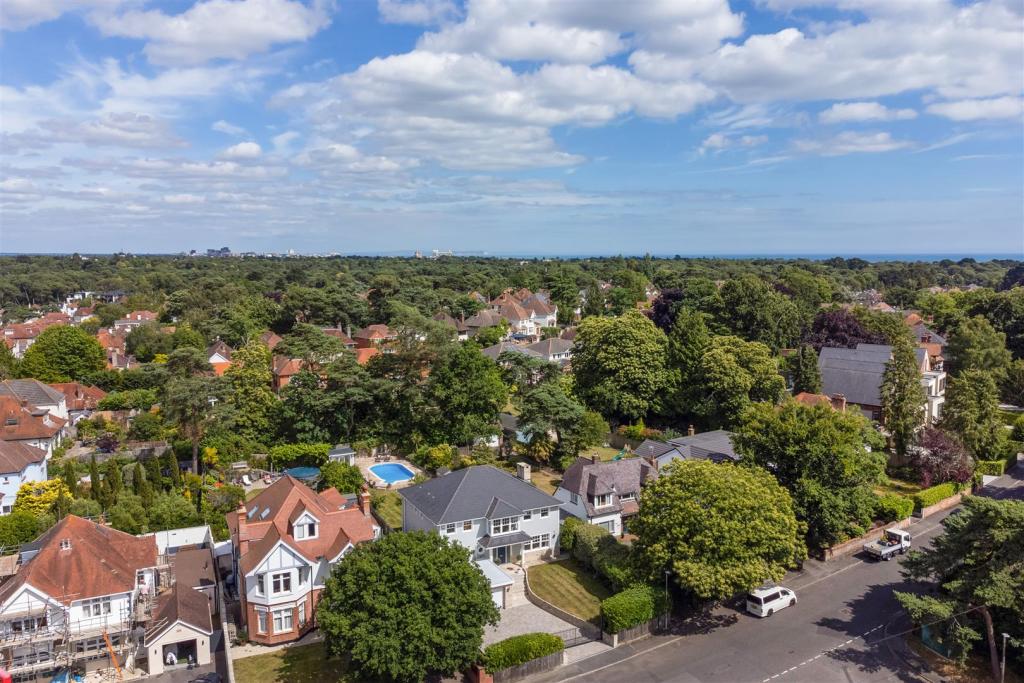 4 bedroom detached house for sale in Spur Hill Avenue, Poole, BH14