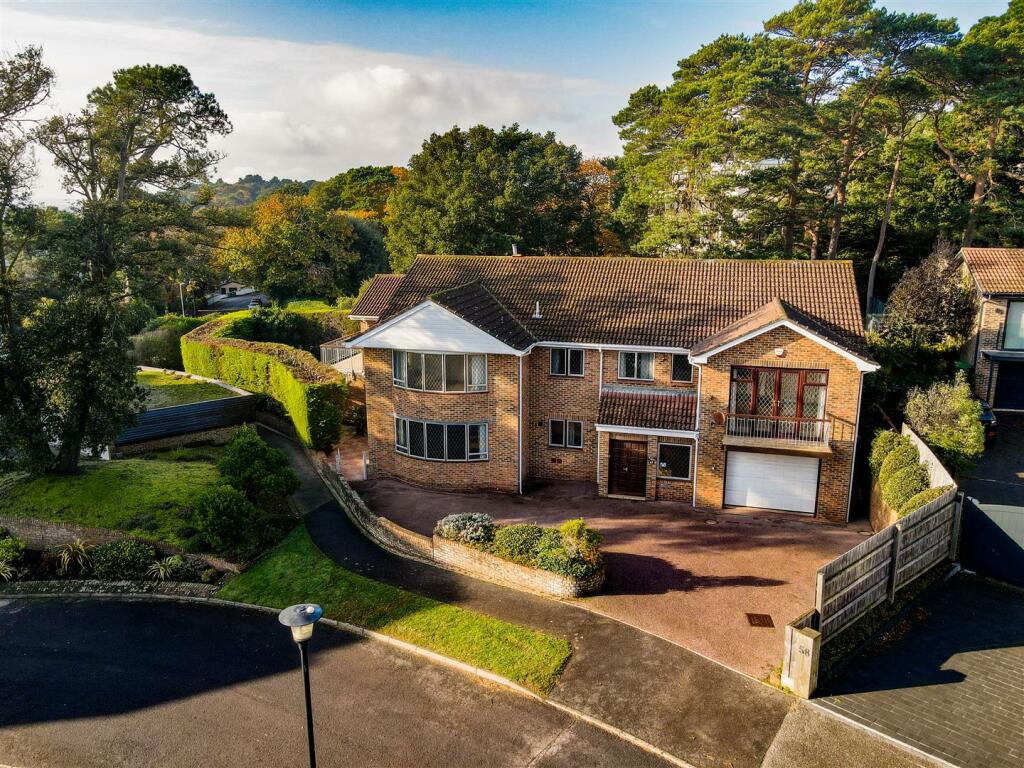 4 bedroom detached house for sale in Branksome Towers, Poole, BH13