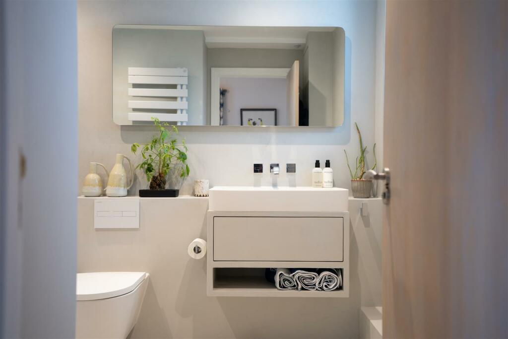 Additional property image - 14 Seacombe Road, Sandbanks, Poole