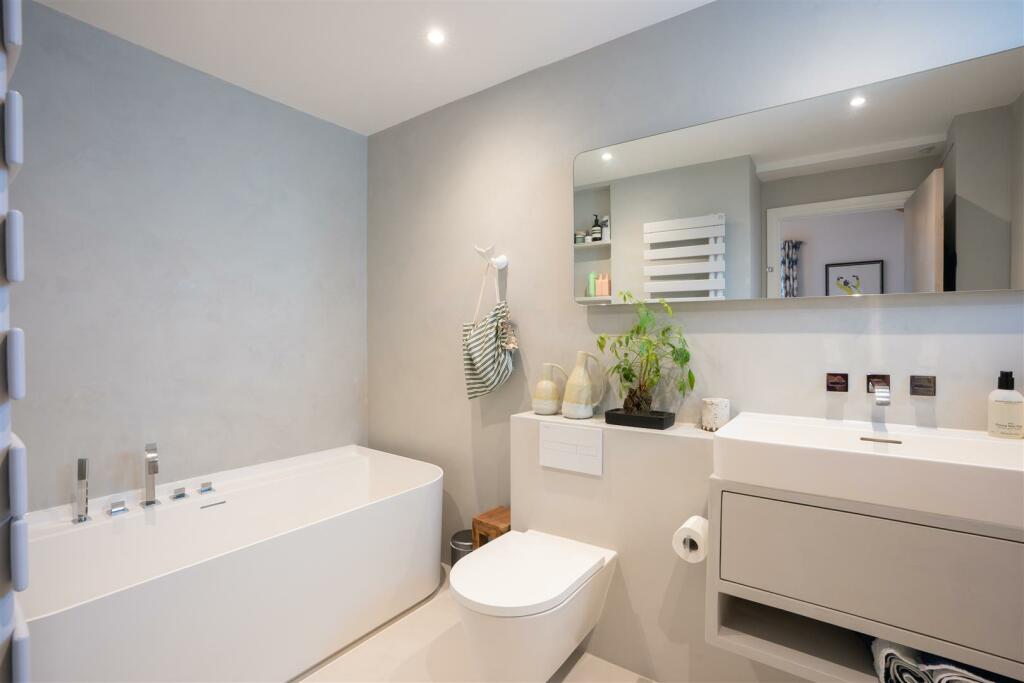 Additional property image - 14 Seacombe Road, Sandbanks, Poole