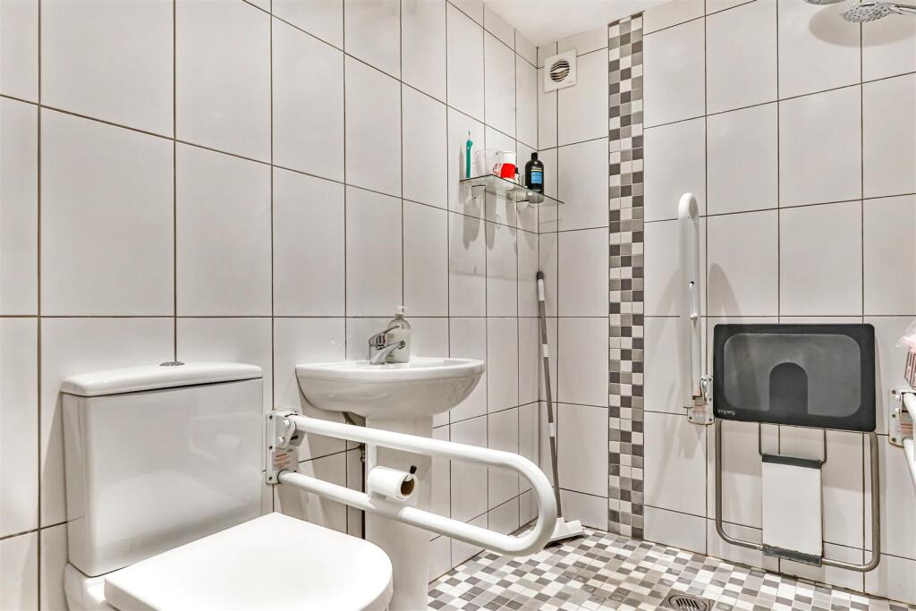 Additional property image - Gleneagles Avenue, Lower Parkstone, Poole