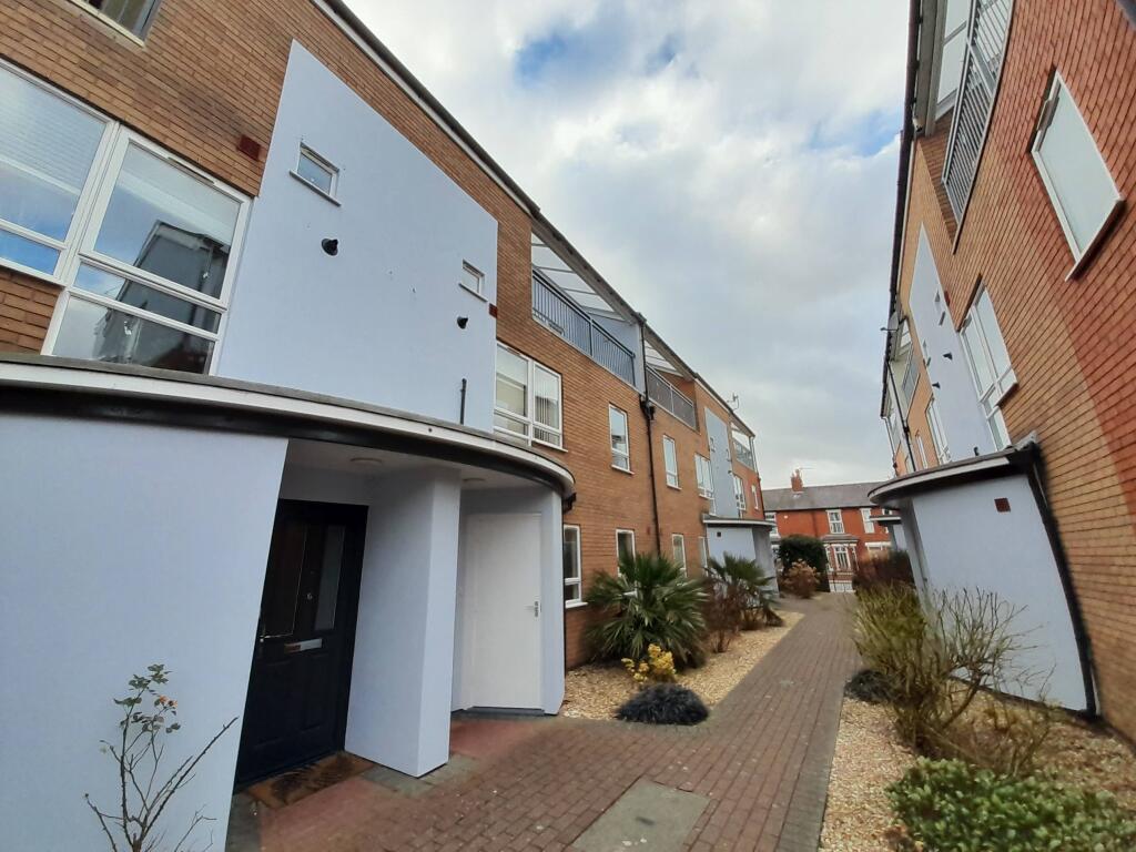 Main image of property: 7 Burton Mews, Lincoln, Lincoln, LN1