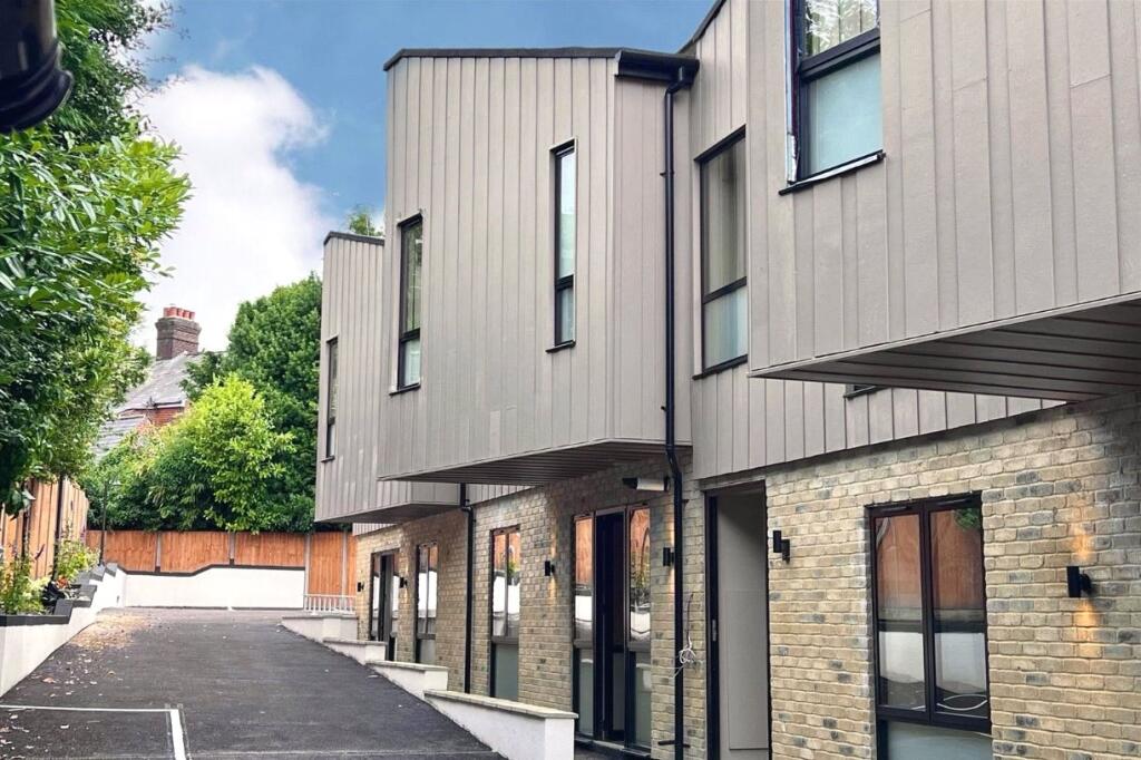 Main image of property: Upper Hale Road, Farnham, GU9