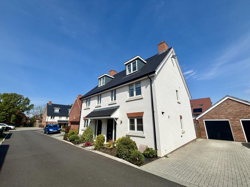 Main image of property: Alden Copse, Tongham, GU10