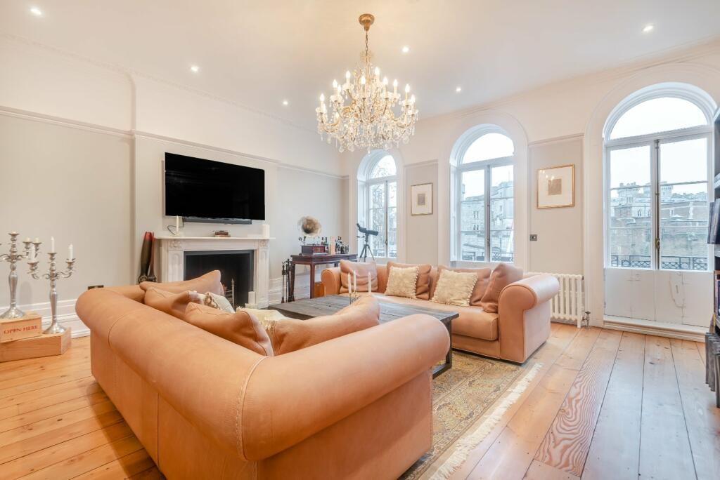 Main image of property: Park Street, Windsor, Berkshire