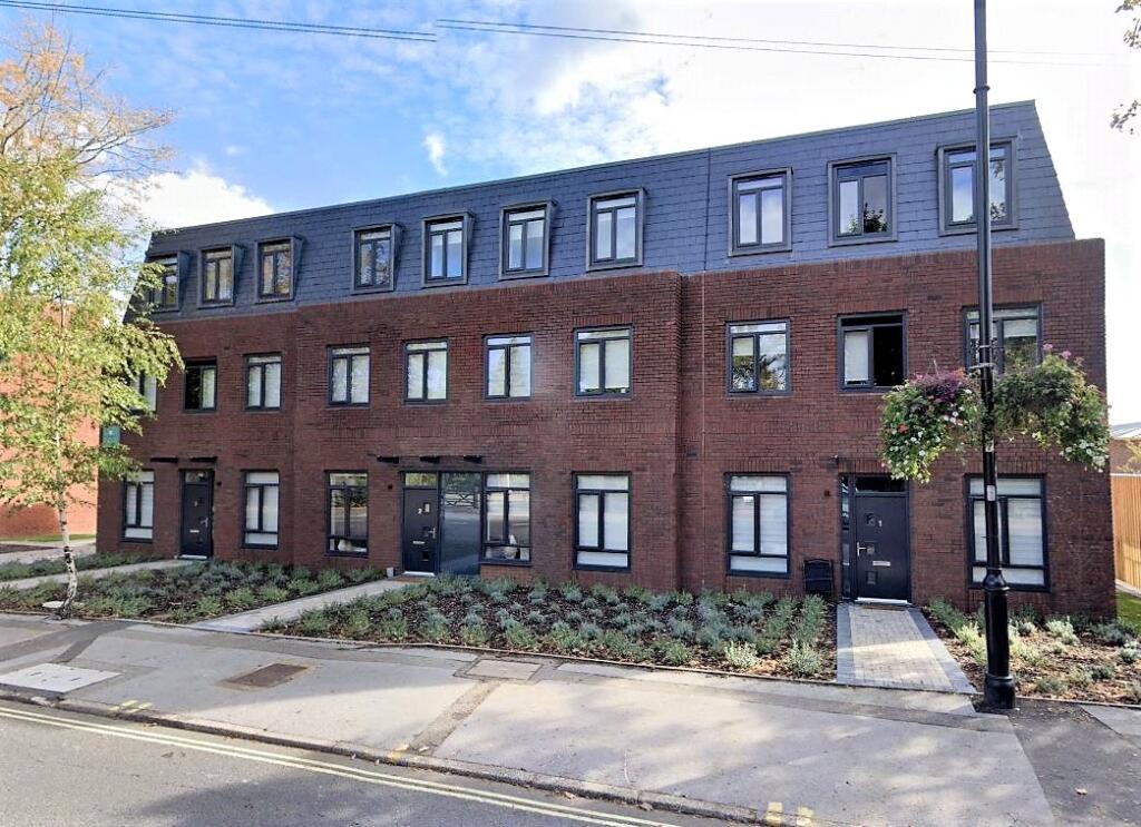 Main image of property: Fleet Road, Fleet, Hampshire, GU51